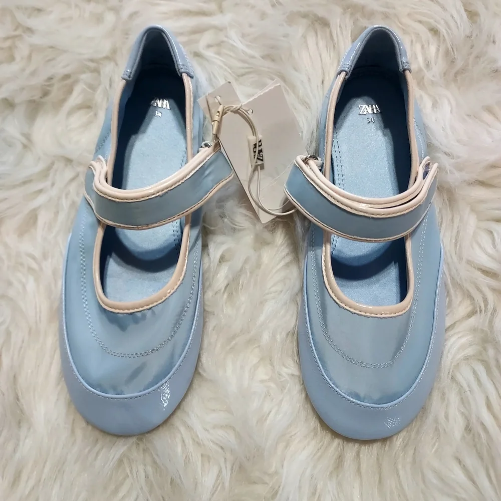 Zara Light Blue Girls' Mary Jane Sporty Ballet Flats with Cream Trim Sz-2.5
